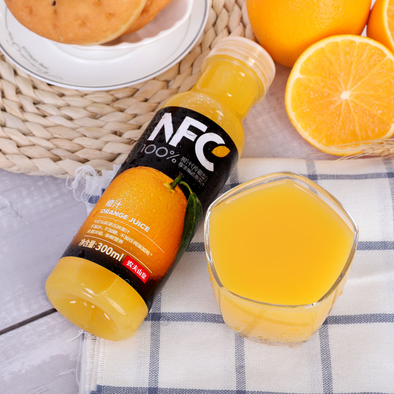 NONGFU SPRING 农夫山泉 NFC果汁饮料（冷藏型）100%鲜果压榨橙汁 300ml*4瓶 23.03元
